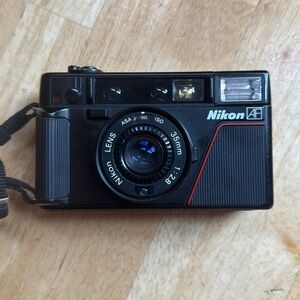 Nikon L35AF Camera